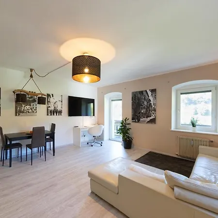 Glunien - Apartment Laion